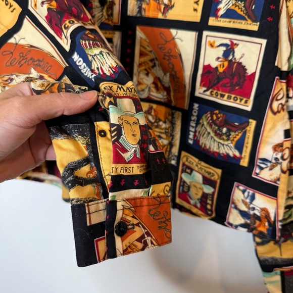 Vintage Made in USA 100% Cotton Cowboy Western Button Down post card print XL - Picture 4 of 7
